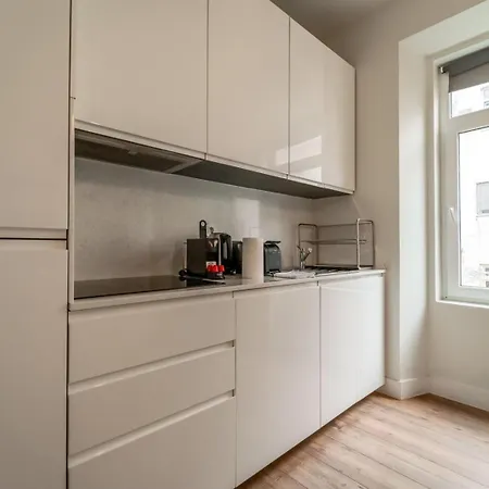 Cozy 1br Getaway Intendente | By Airnest Appartement