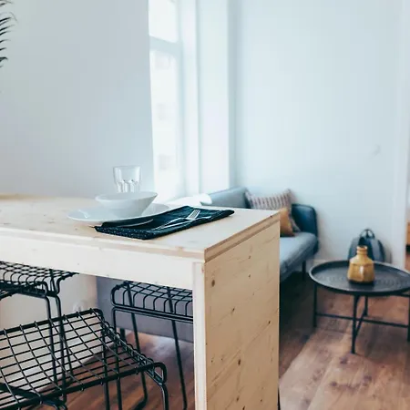 Daire Cozy 1br Getaway Intendente | By Airnest Lisboa