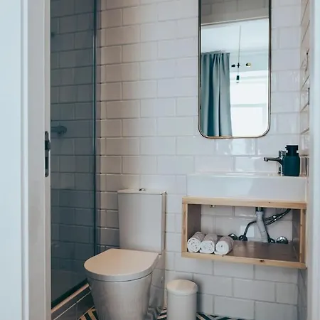 Cozy 1br Getaway Intendente | By Airnest Appartamento