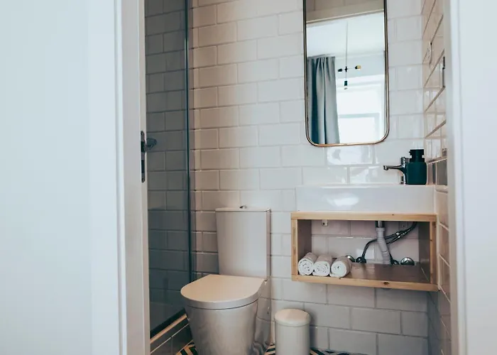 Cozy 1br Getaway Intendente | By Airnest Lejlighed *